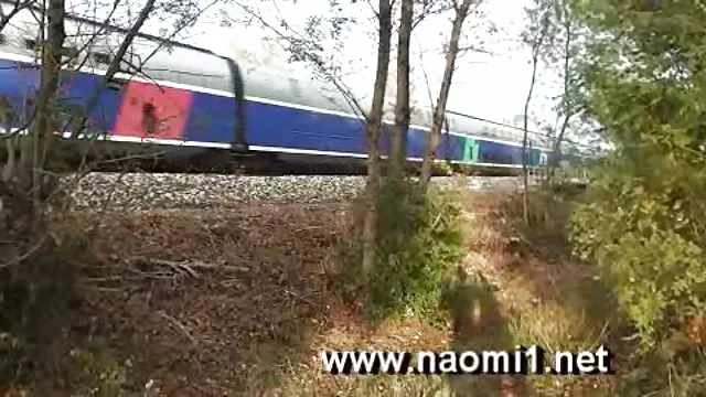 פורנו ללא רישום  סוכן פורנו בוחר ומזיין בחורה רוסייה פורנו ישראלי גייז רזה.