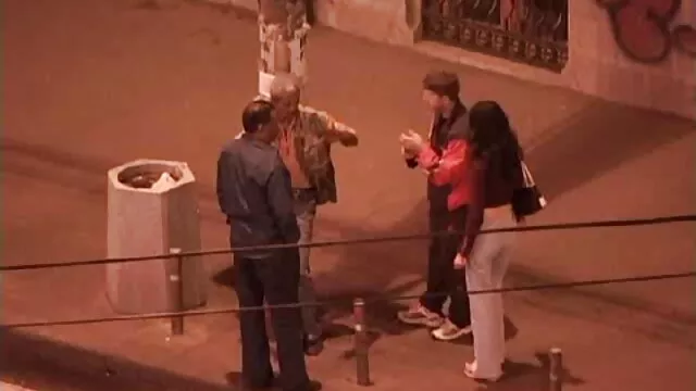 פורנו ללא רישום  גבר נכנס סקס ישראלי וואטסאפ לגבר, והבחורה מבאסת.