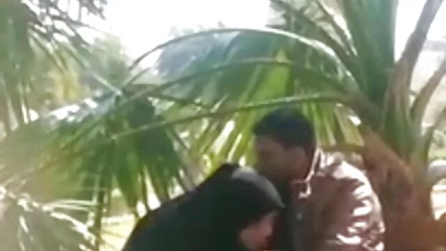 פורנו ללא רישום  סקס לוהט שחקנית פורנו ישראלית בציבור.
