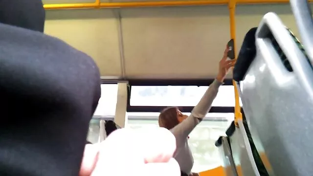 פורנו ללא רישום  סטודנטים צעירים מקליטים סרטון של סקס ישראלי שרון עצמם בחדר הזה.