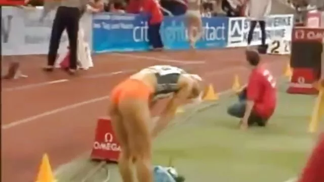 פורנו ללא רישום  זכרונות של הבלונדינית החריפה פורנו ישראלי להורדה על סקס בבריכה