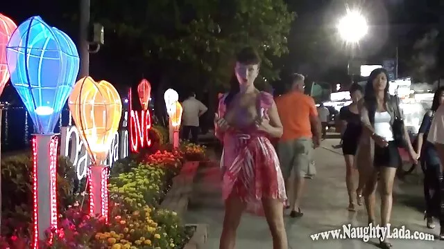 פורנו ללא רישום  בנות רוסיות סרטי סקס חינם ישראלי קושרות את החברה שלו ונוקמות את הבגידה מולו.
